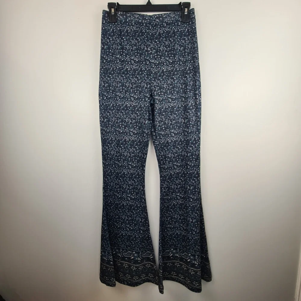 Natural Life Womens Navy Blue Floral Paisley Flare Leg Boho Pants Size M Hippie